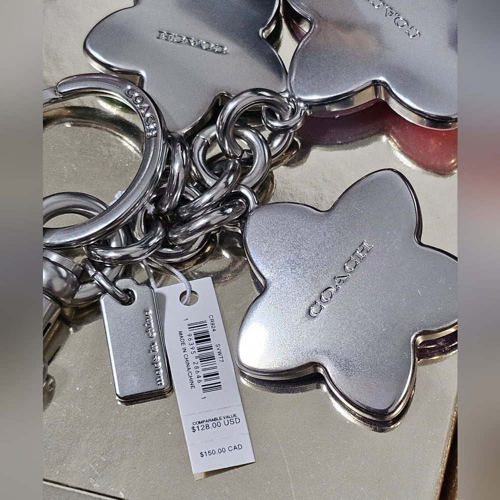 Coach Wildflower Cluster Bag Charm Keychain New with Tags 💐💐 - Picture 3 of 9